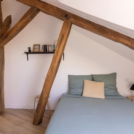 Duplex Refait A Neuf Place Bilange, Proche Château Saumur Exterior foto