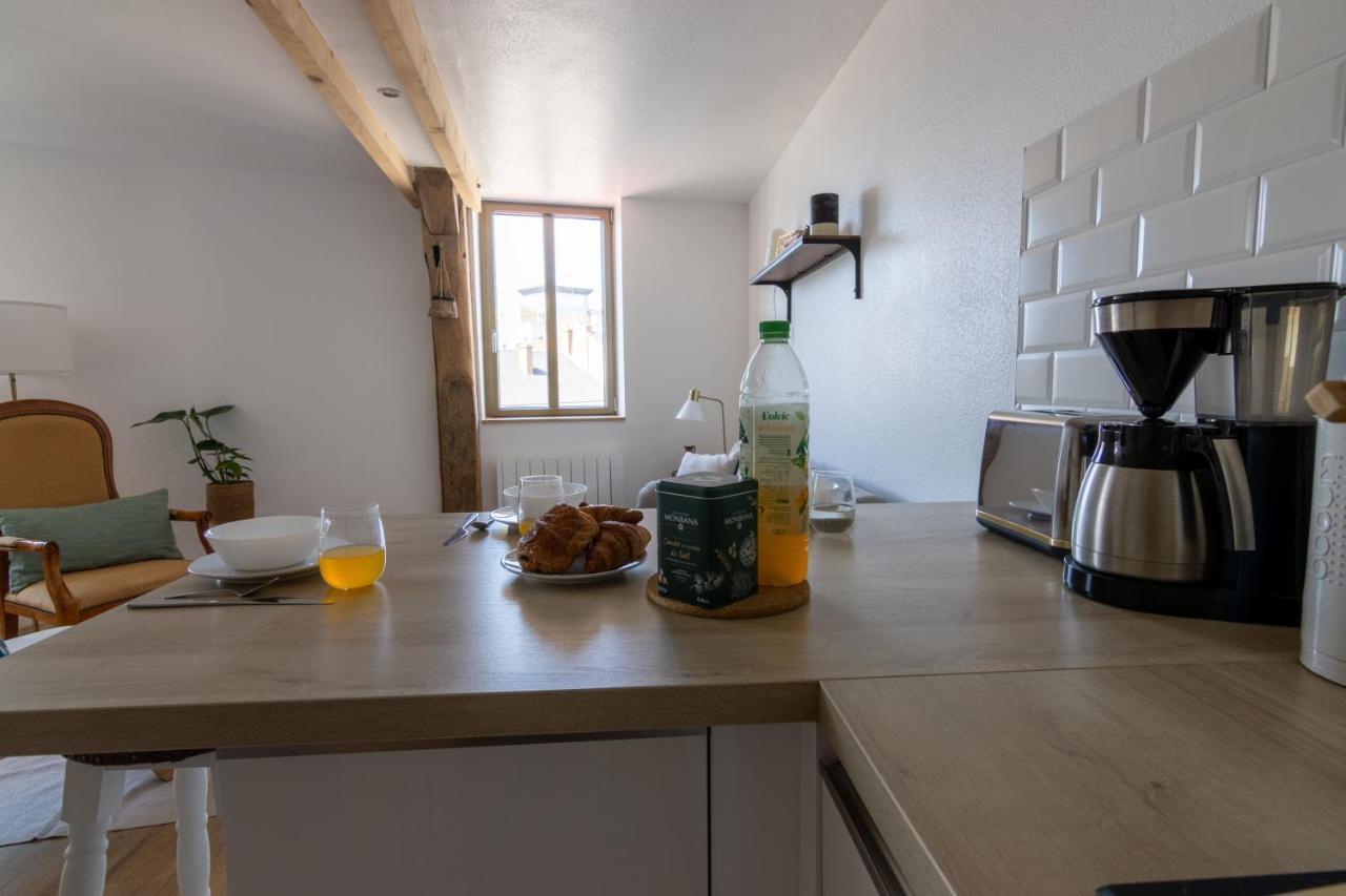 Duplex Refait A Neuf Place Bilange, Proche Château Saumur Exterior foto