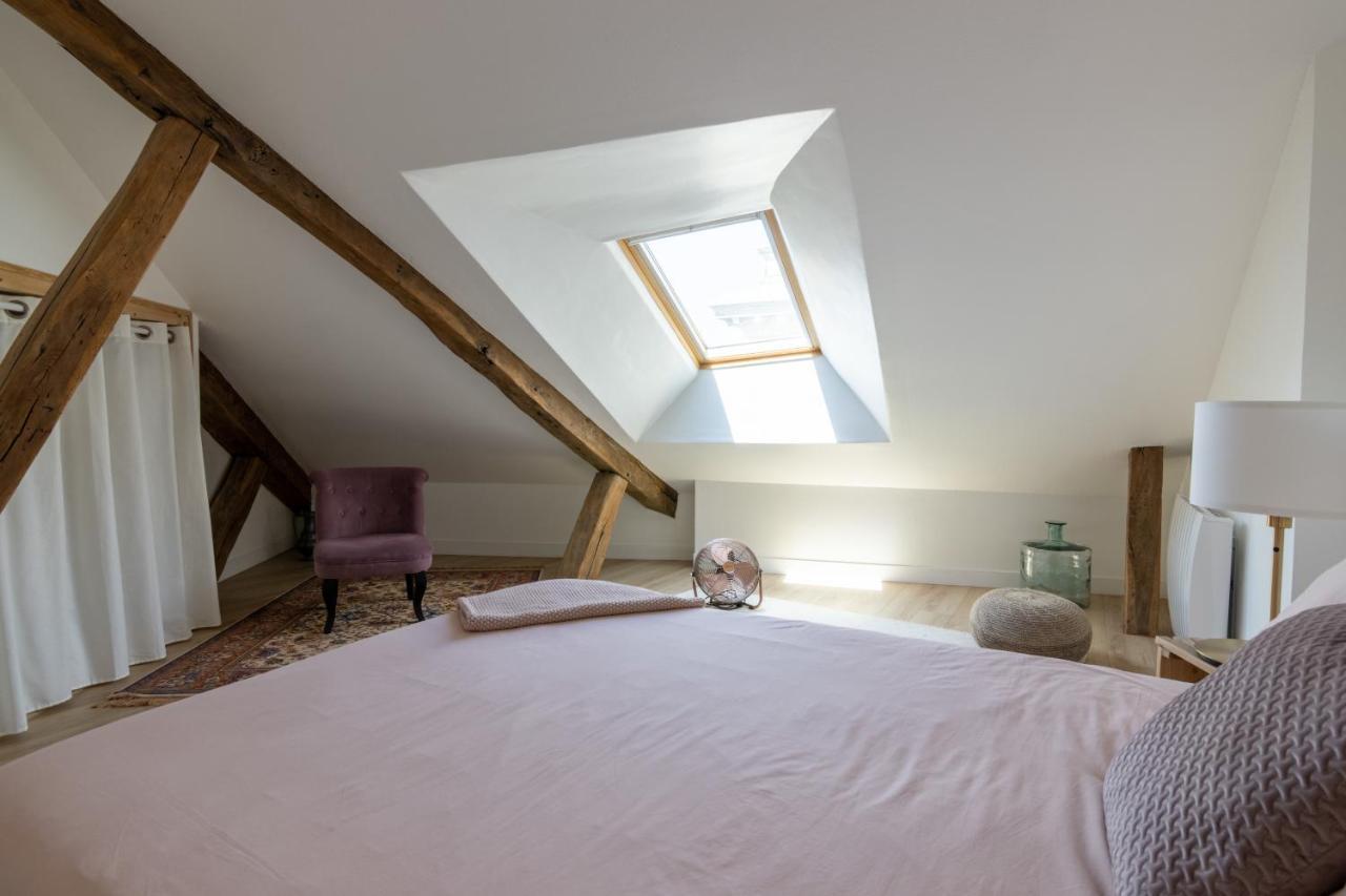 Duplex Refait A Neuf Place Bilange, Proche Château Saumur Exterior foto