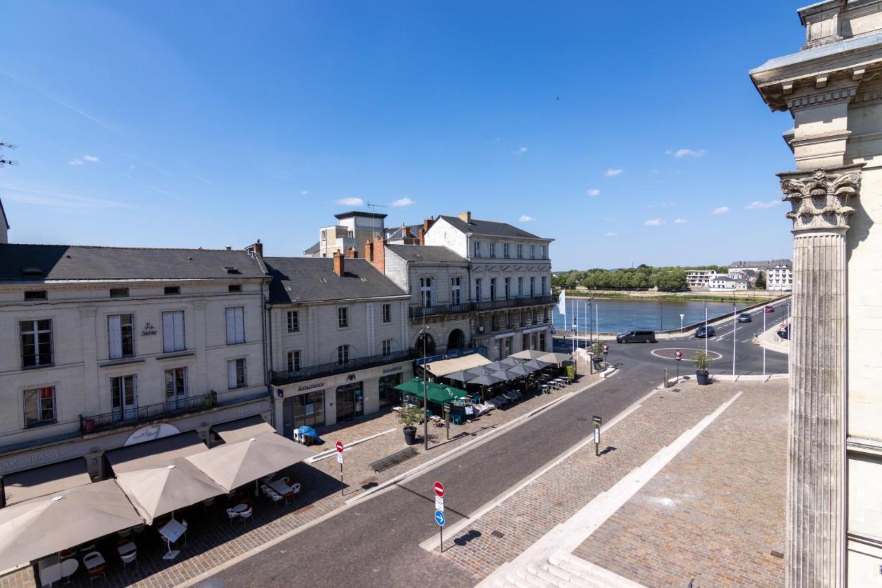 Duplex Refait A Neuf Place Bilange, Proche Château Saumur Exterior foto